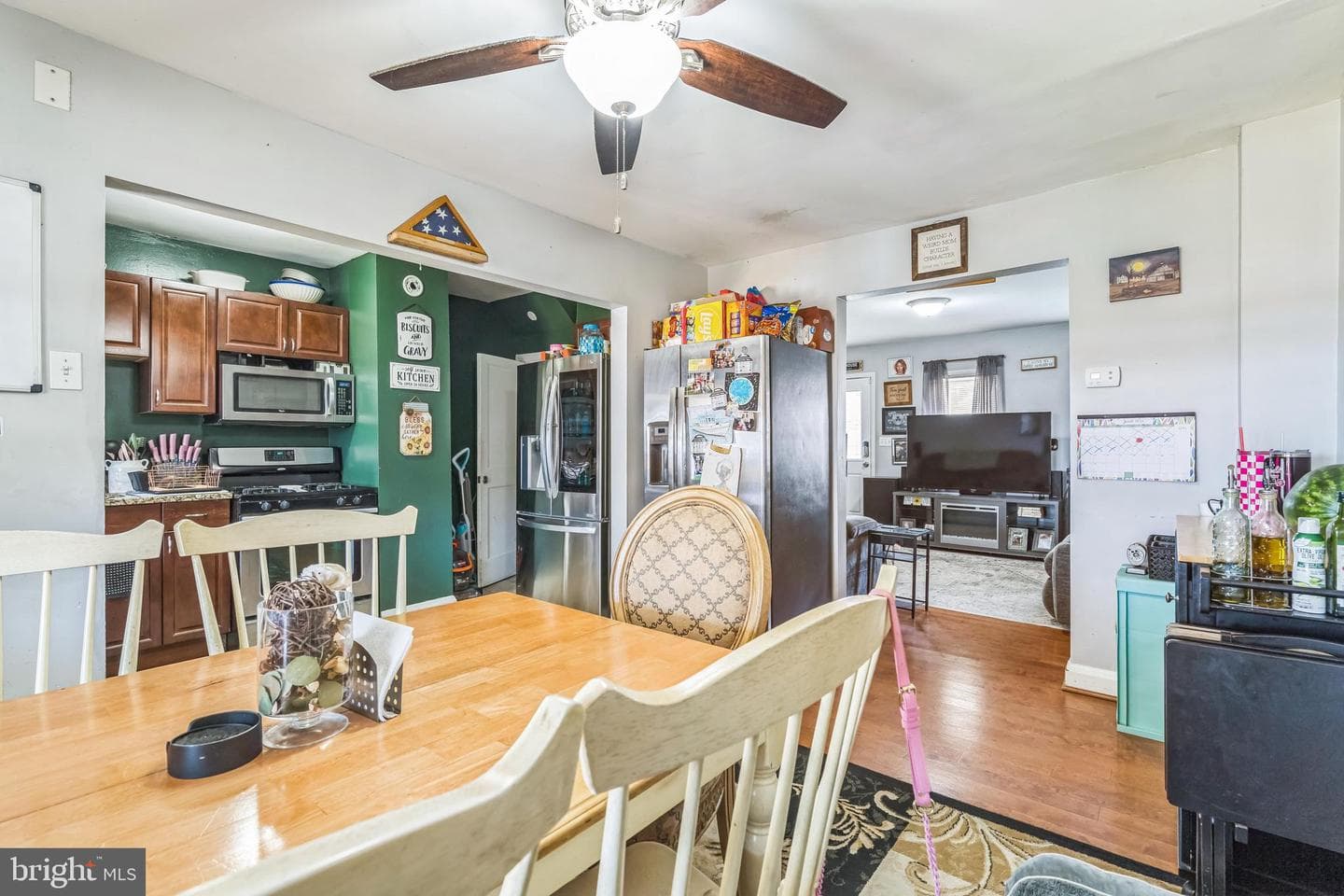 6733 Woodley Rd photo 11