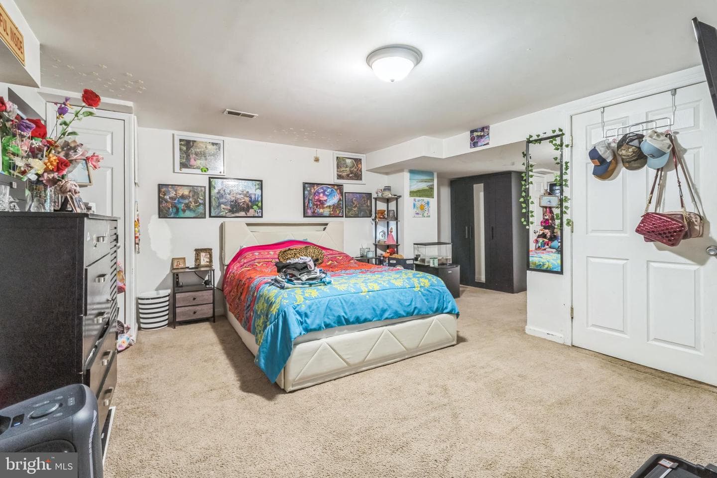 6733 Woodley Rd photo 15