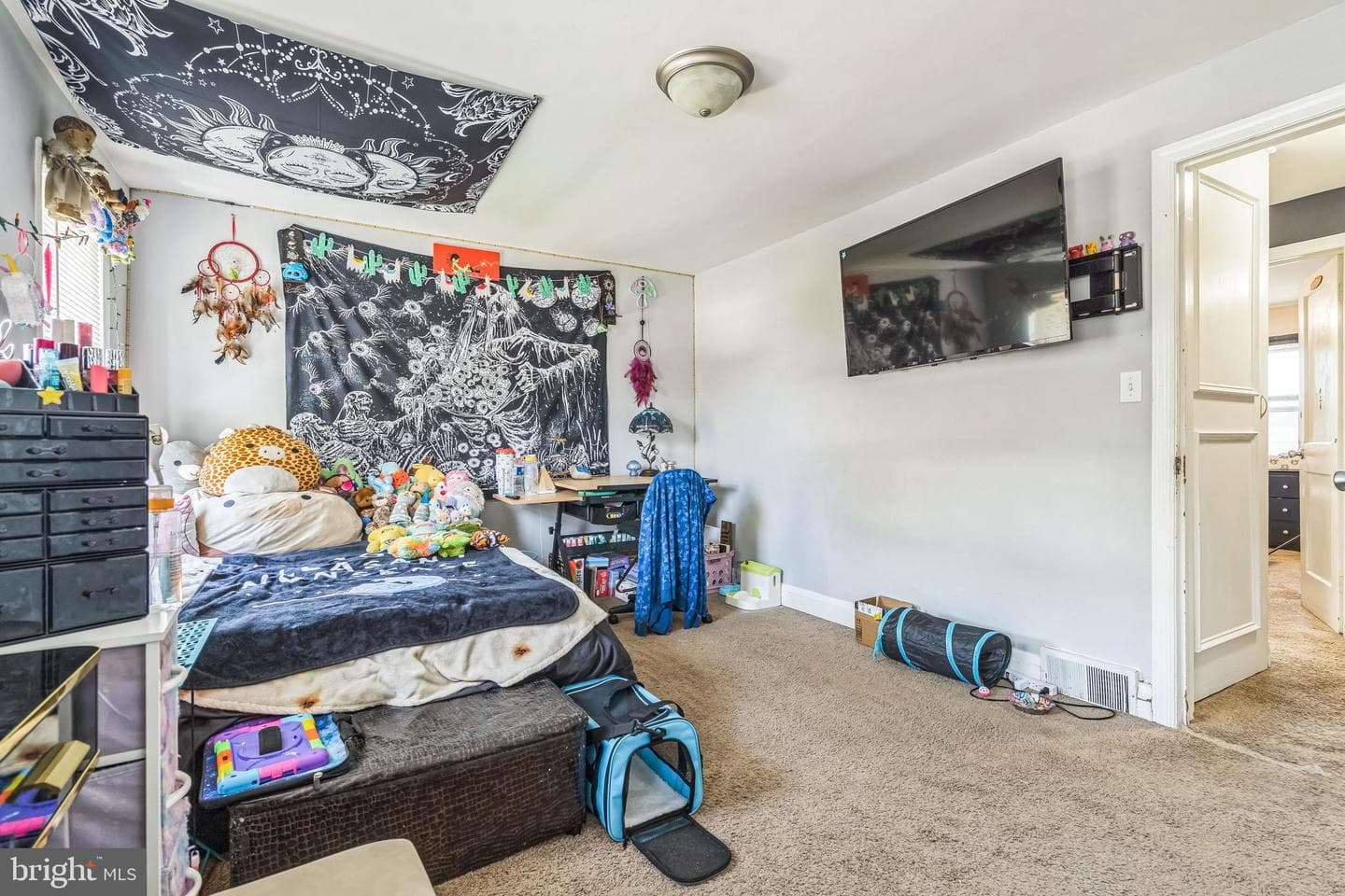 6733 Woodley Rd photo 23