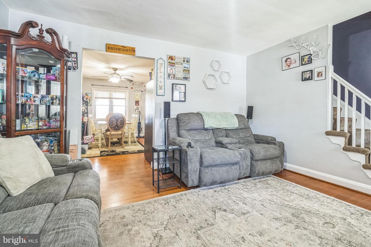 6733 Woodley Rd photo 6