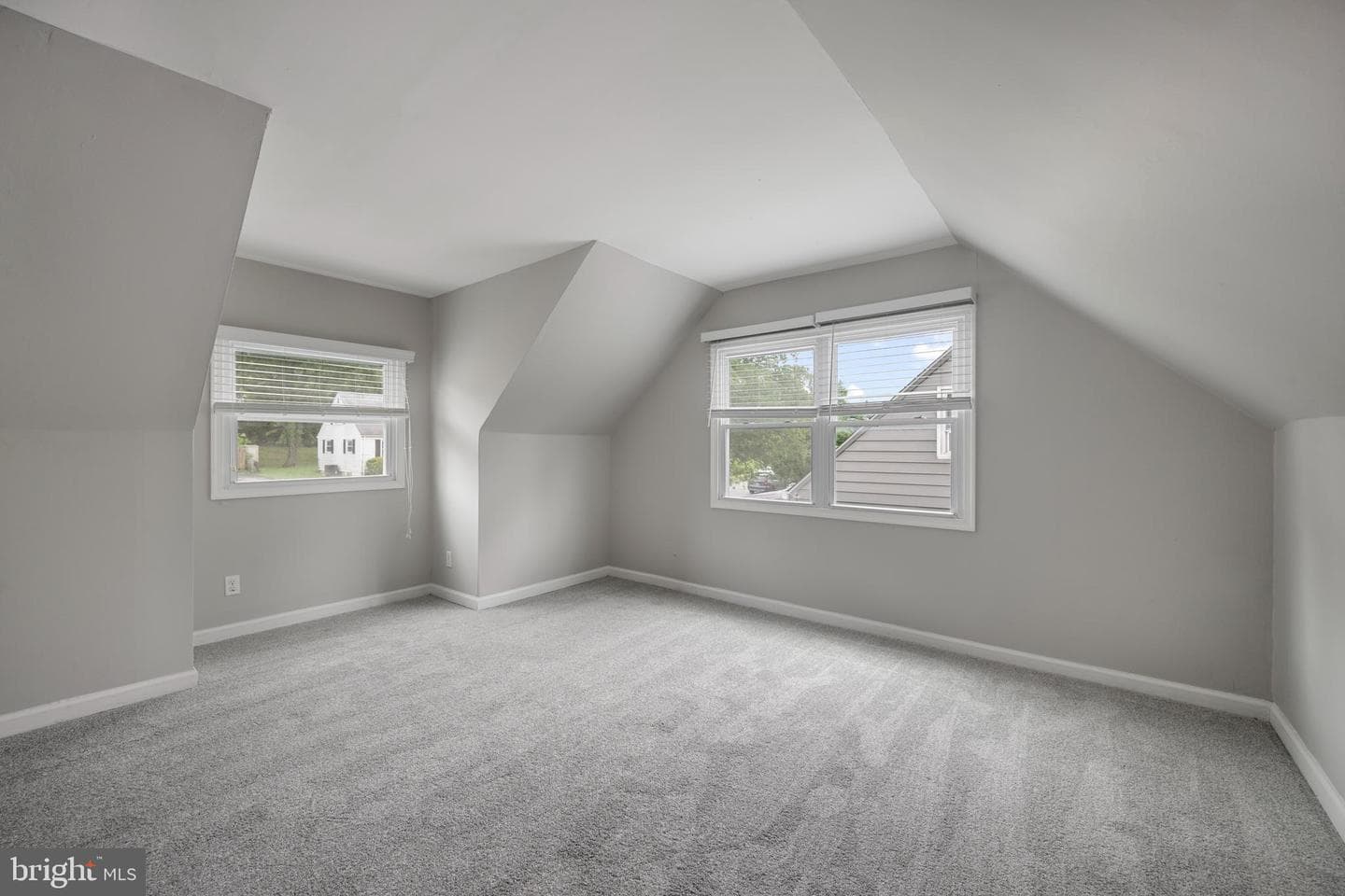 806 Templecliff Road photo 22