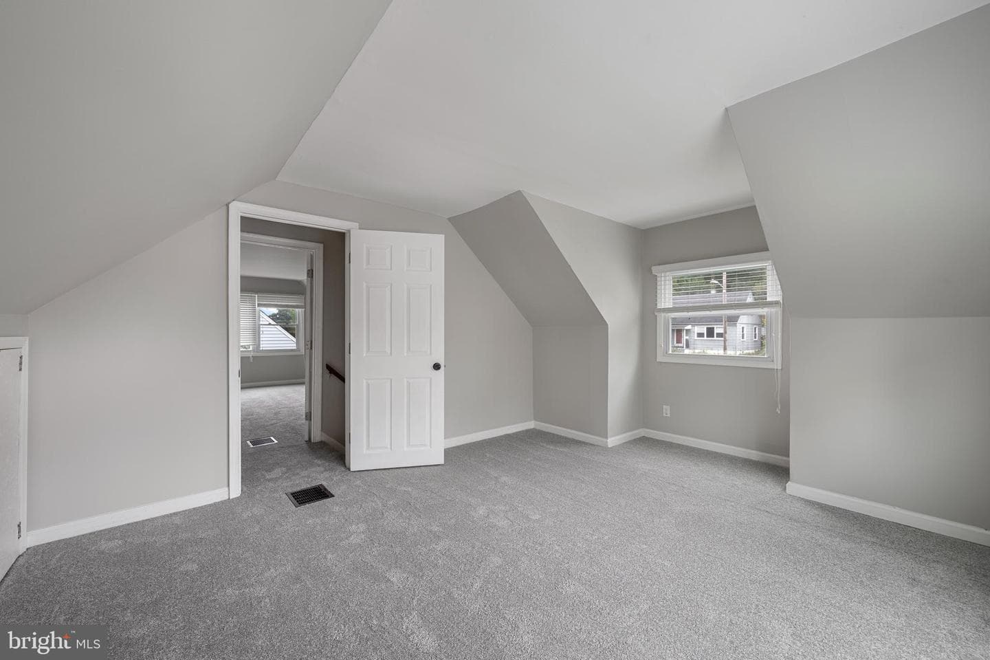 806 Templecliff Road photo 23