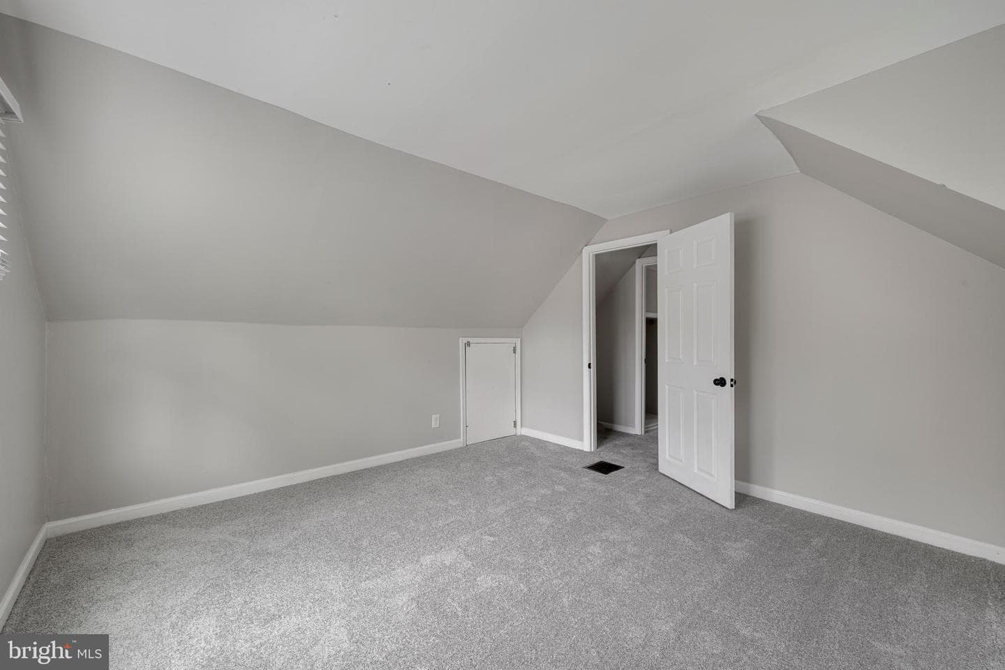 806 Templecliff Road photo 24