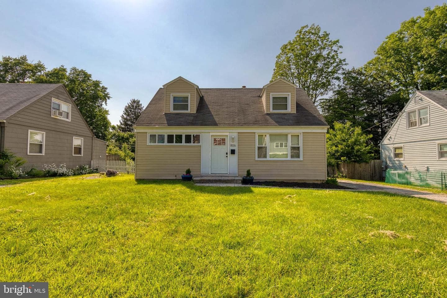 806 Templecliff Road photo 3