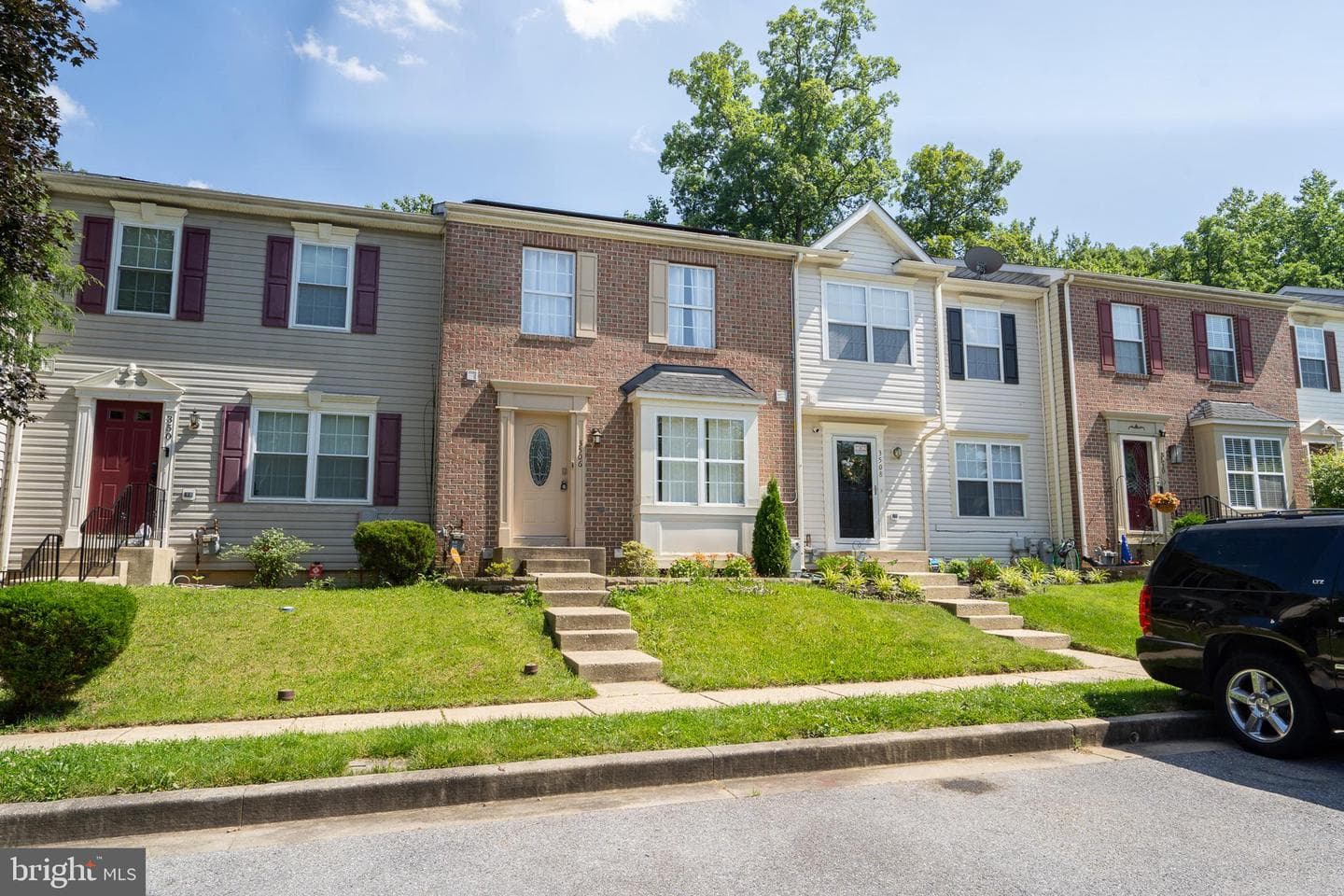 3506 Derby Shire Circle