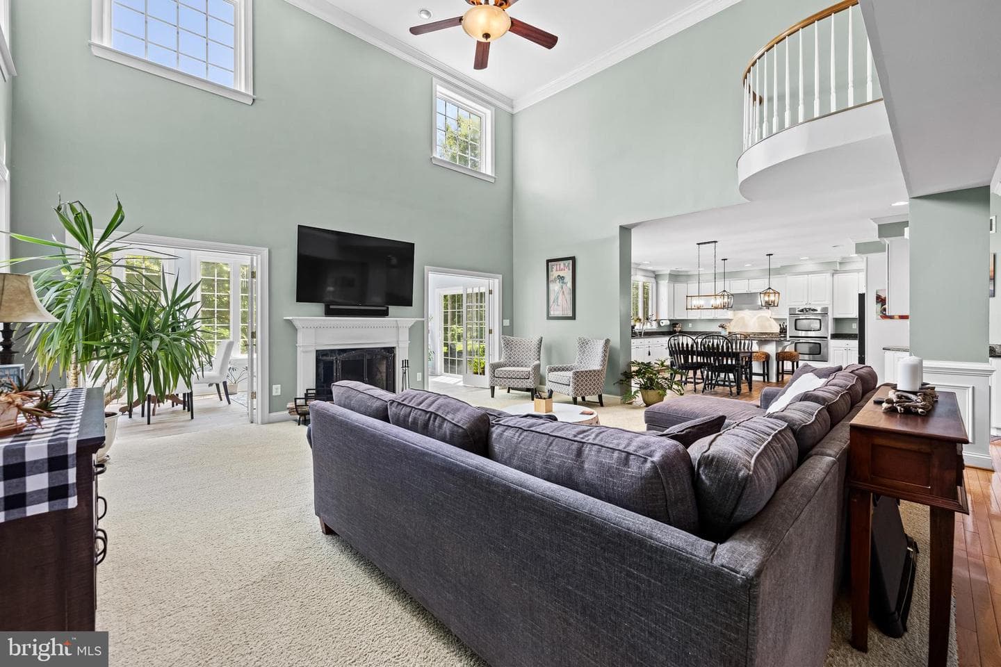 2207 River Bend Court photo 3