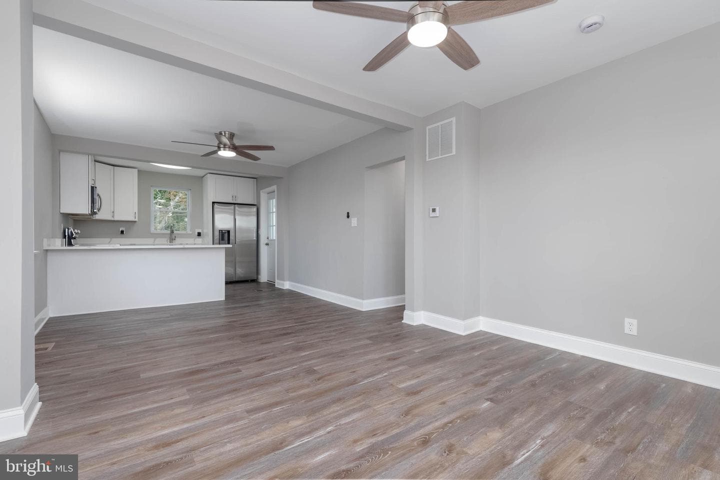 5122 E Joppa Road photo 10