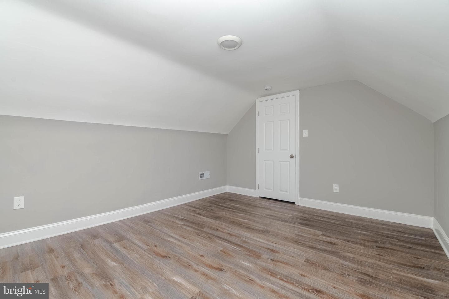 5122 E Joppa Road photo 28