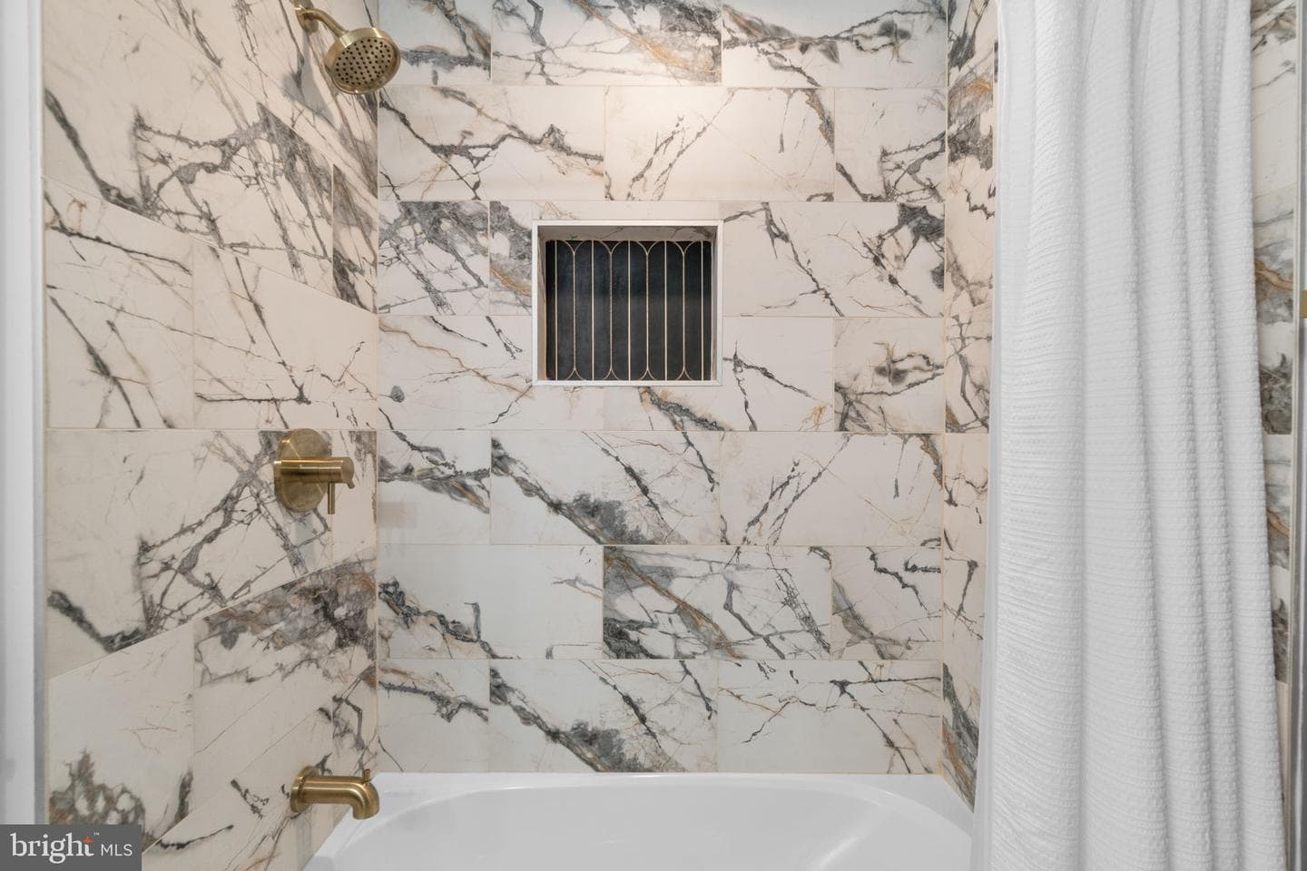 1 Babette Court photo 26