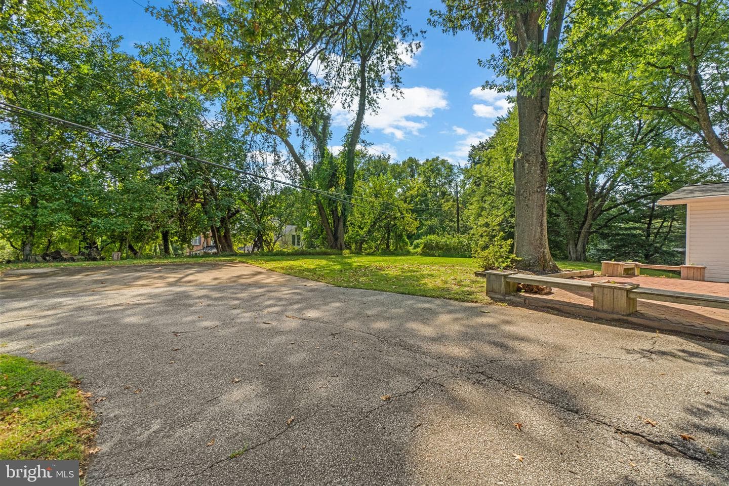 1 Babette Court photo 43