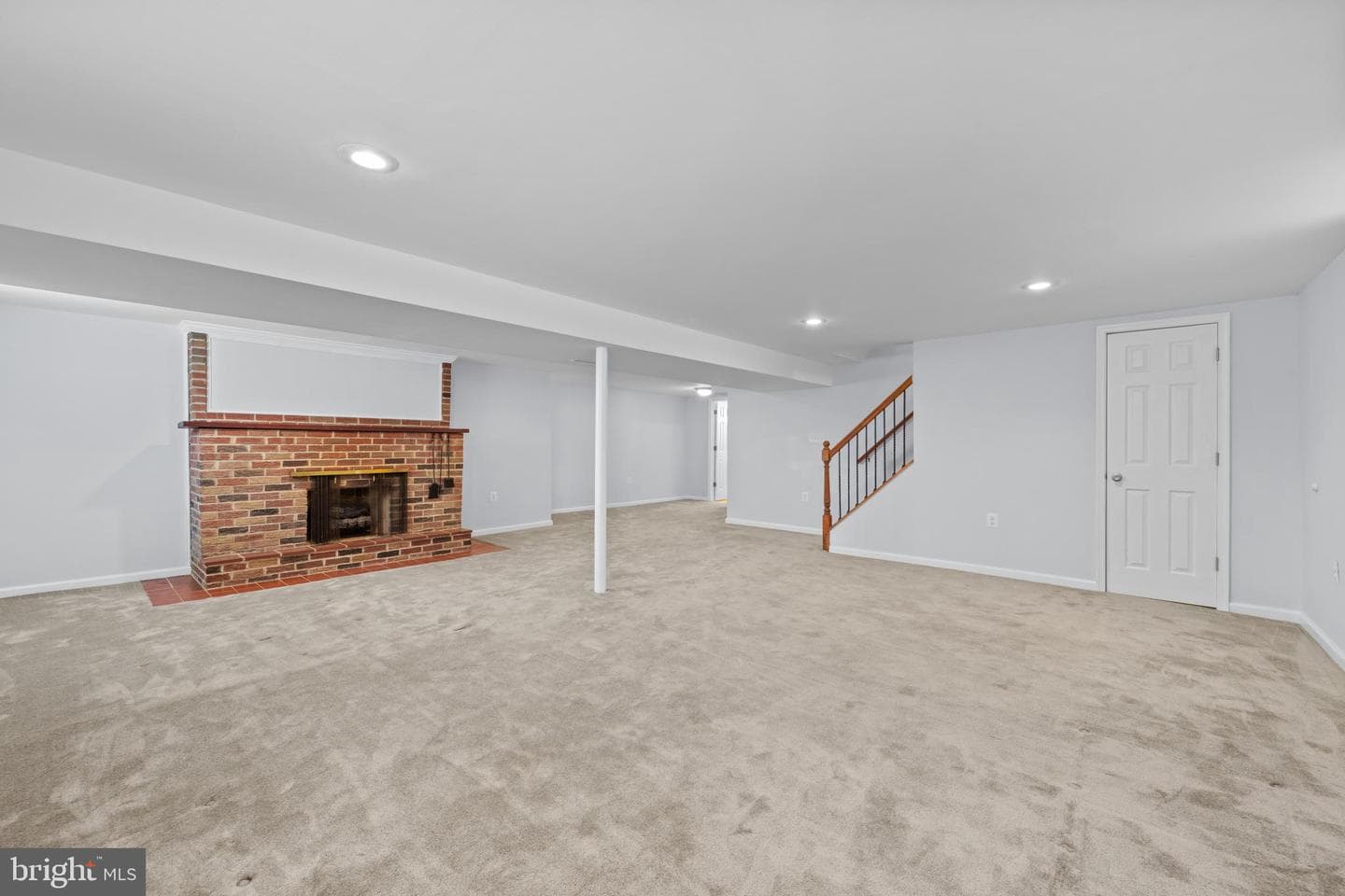 8107 Candle Lane photo 20