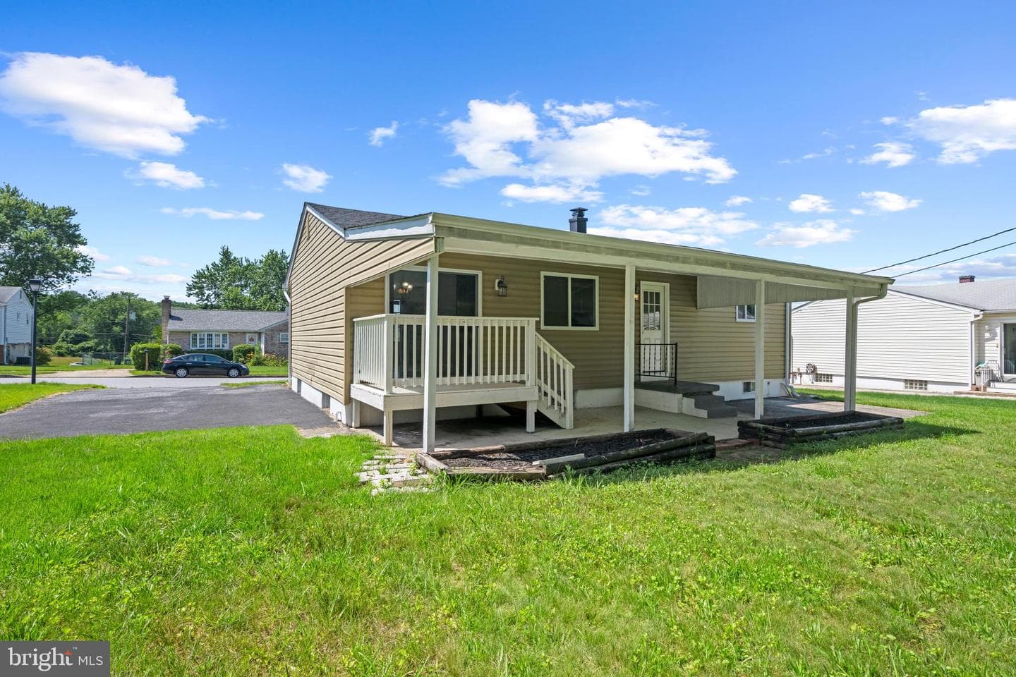 8107 Candle Lane photo 22