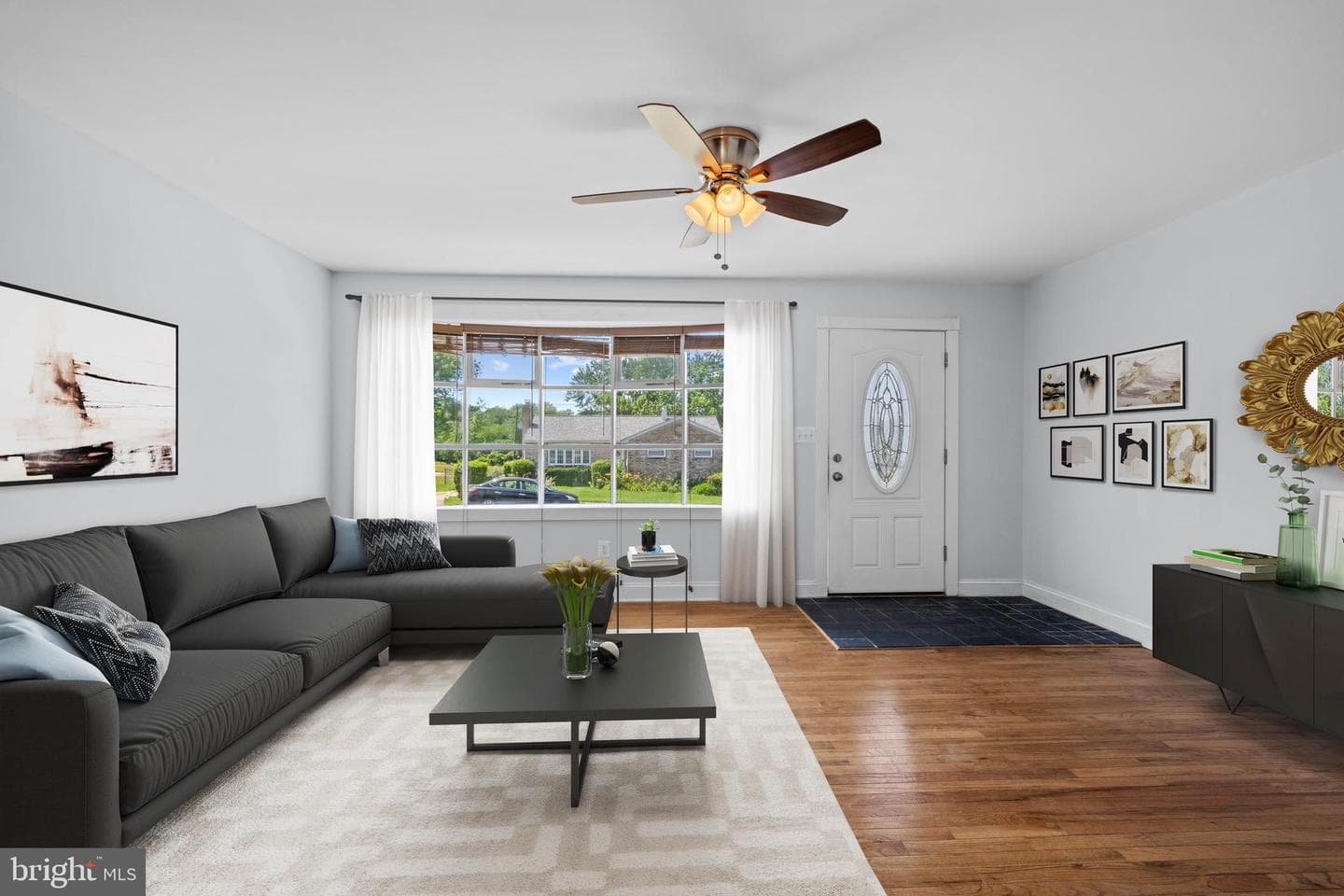 8107 Candle Lane photo 3