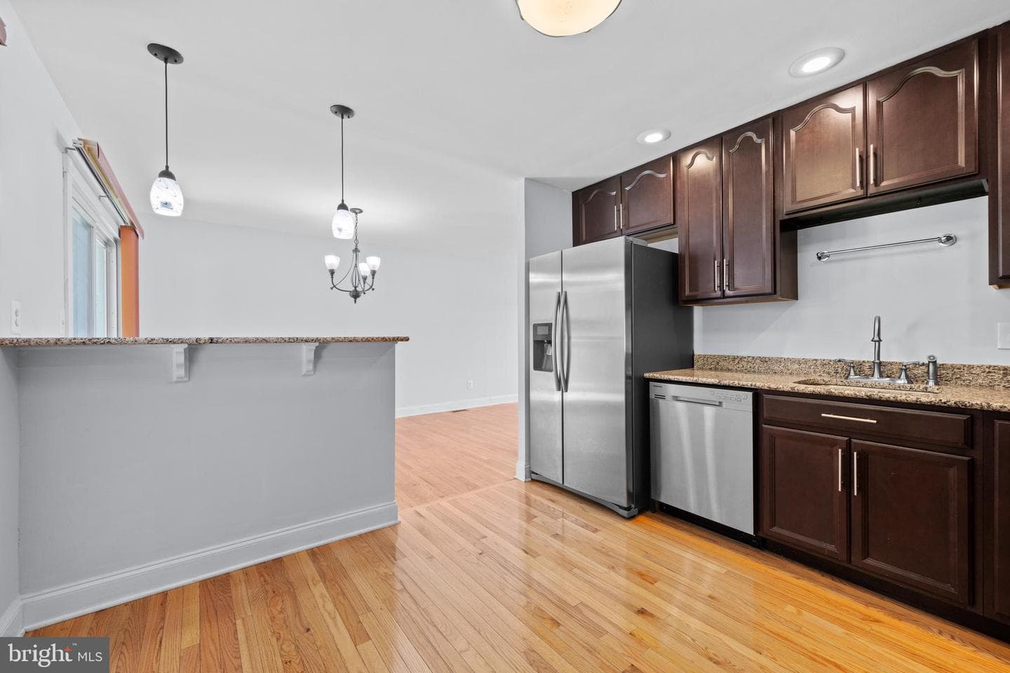 8107 Candle Lane photo 8