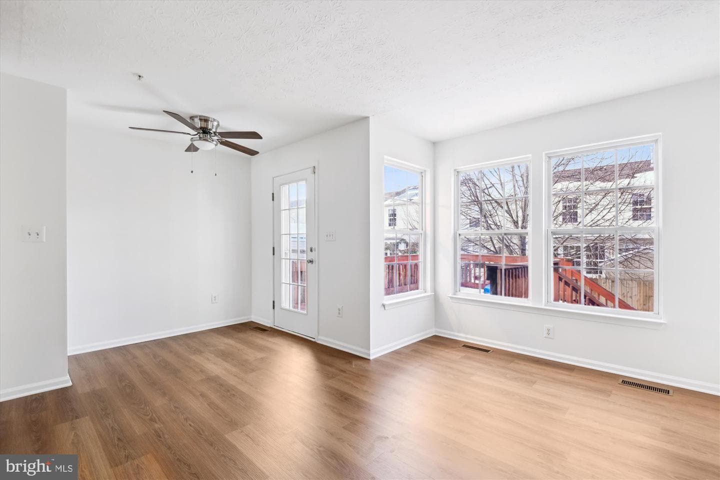 7504 Stones Throw Court photo 10