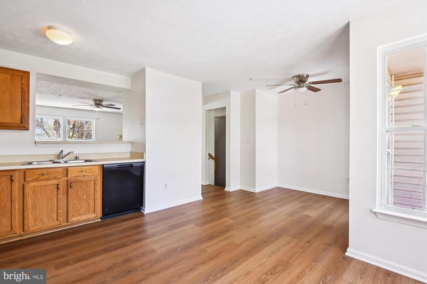 7504 Stones Throw Court photo 12