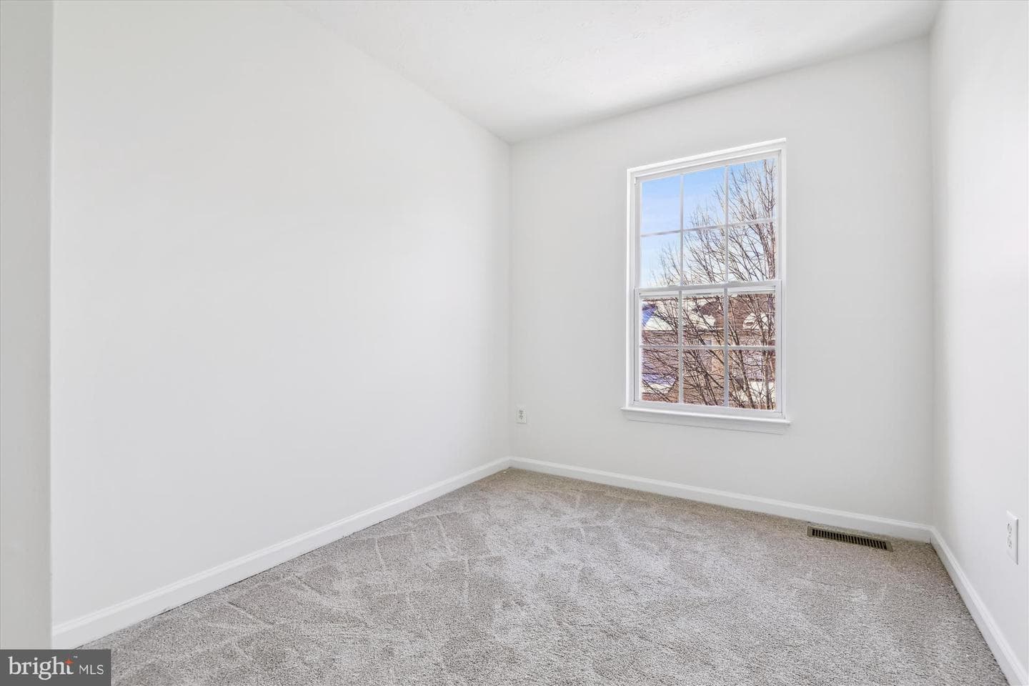 7504 Stones Throw Court photo 18