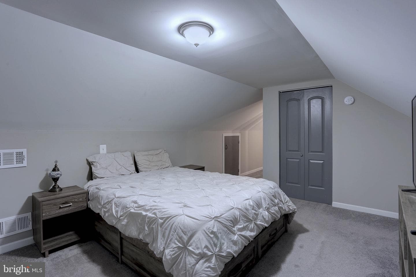 3320 Woodside photo 35