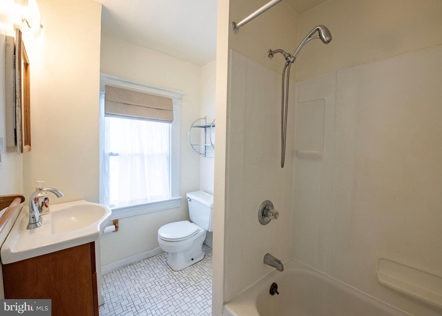 10 Hawthorne Avenue photo 14
