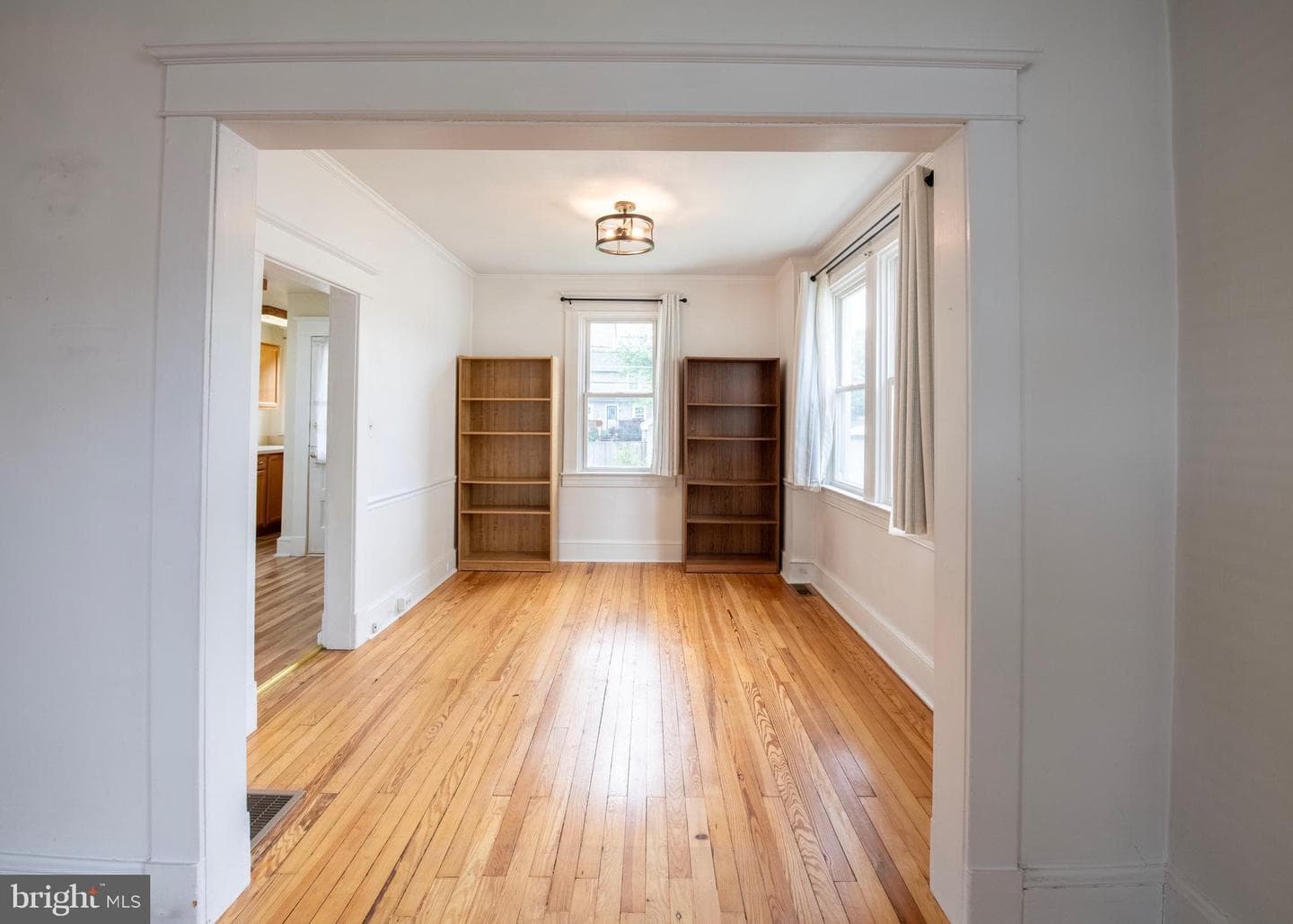 10 Hawthorne Avenue photo 4
