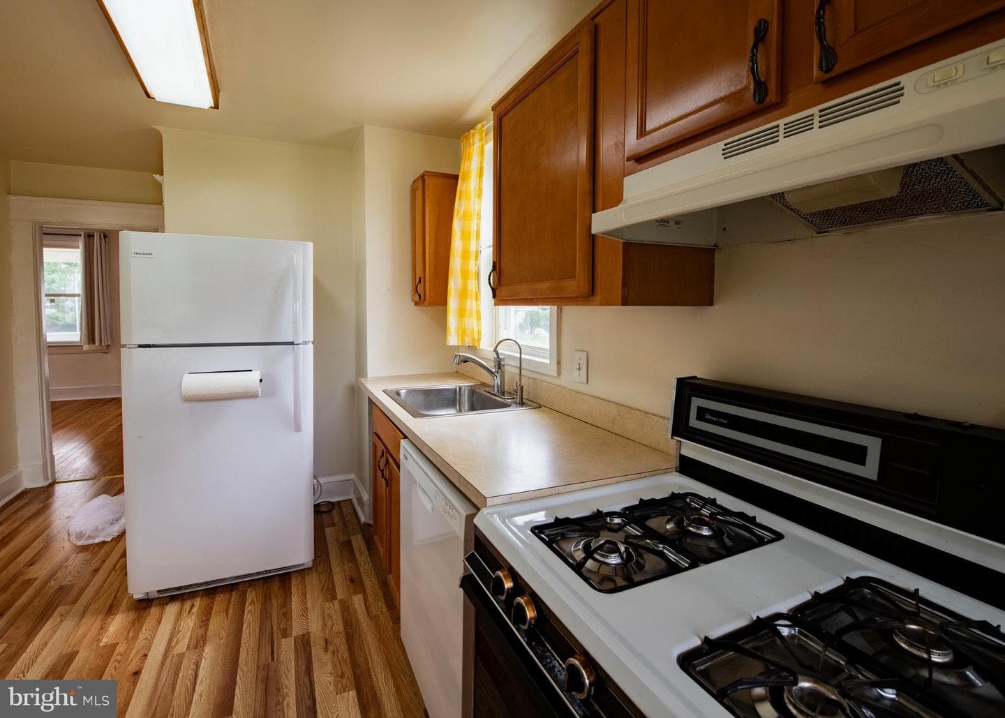 10 Hawthorne Avenue photo 6