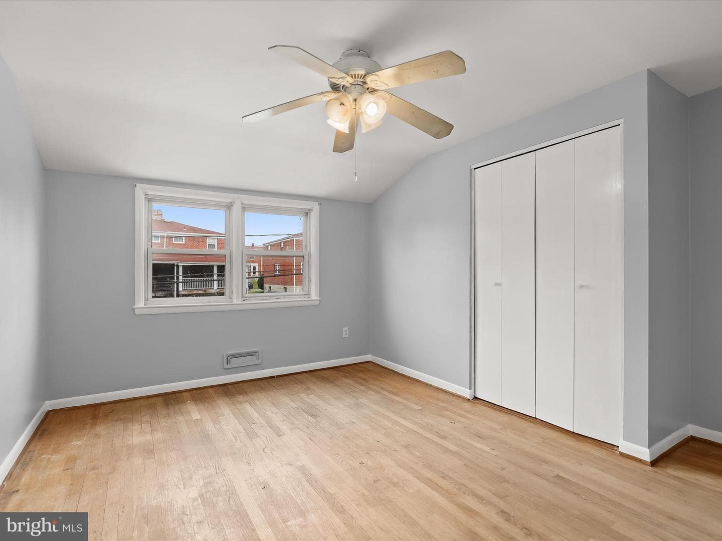 1120 Linden Avenue photo 21