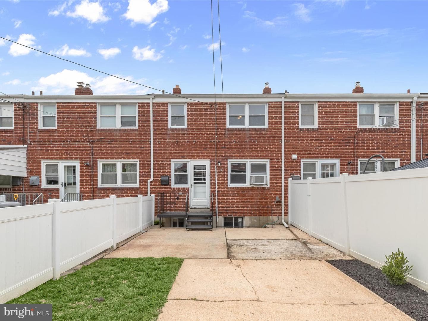 1120 Linden Avenue photo 27
