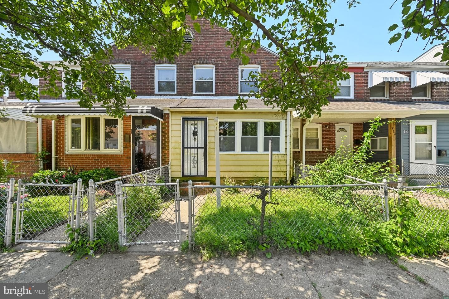 414 Avondale Road photo 3