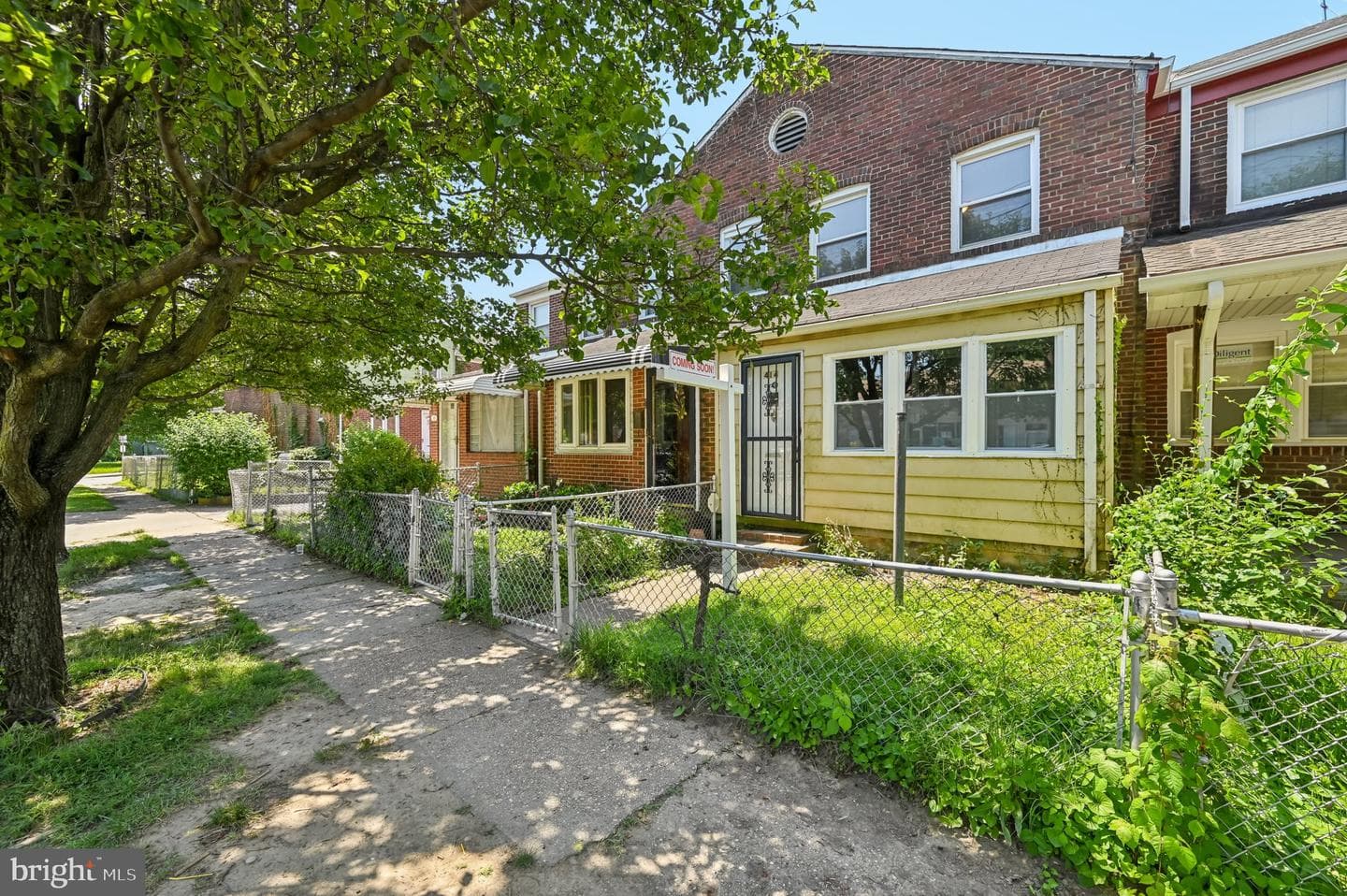 414 Avondale Road photo 5
