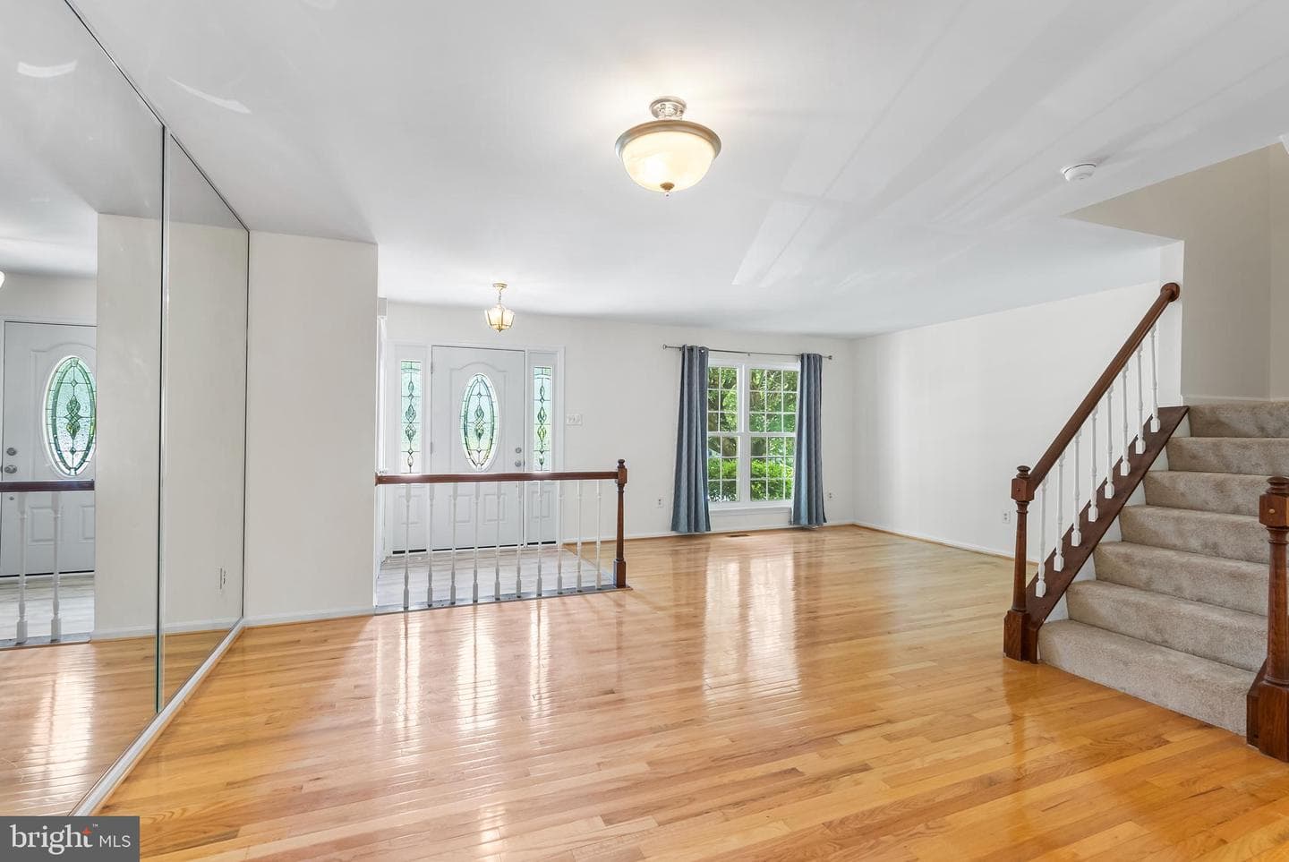 29 Battersea Bridge Court photo 6