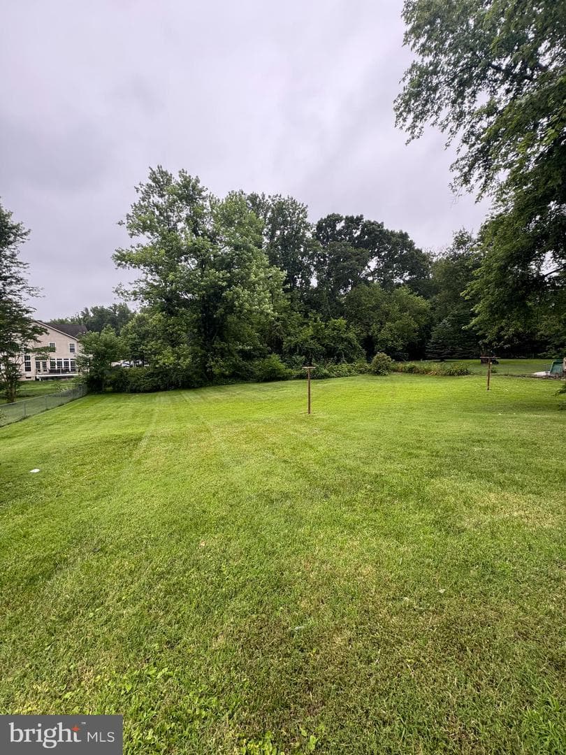 5825 Ebenezer Road photo 3