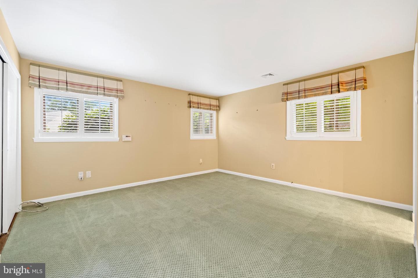 10815 Longacre Lane photo 17