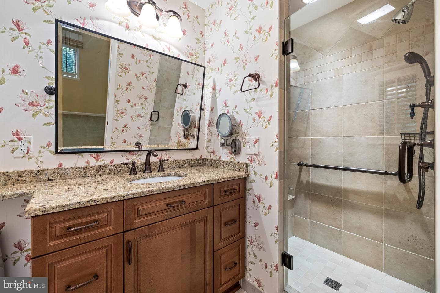 10815 Longacre Lane photo 19