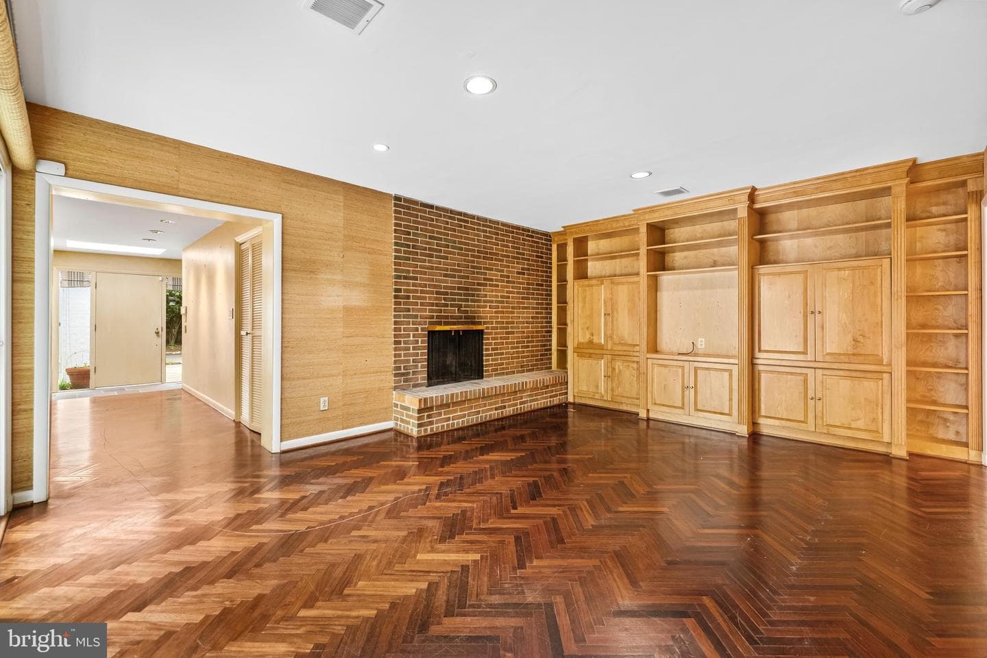 10815 Longacre Lane photo 22