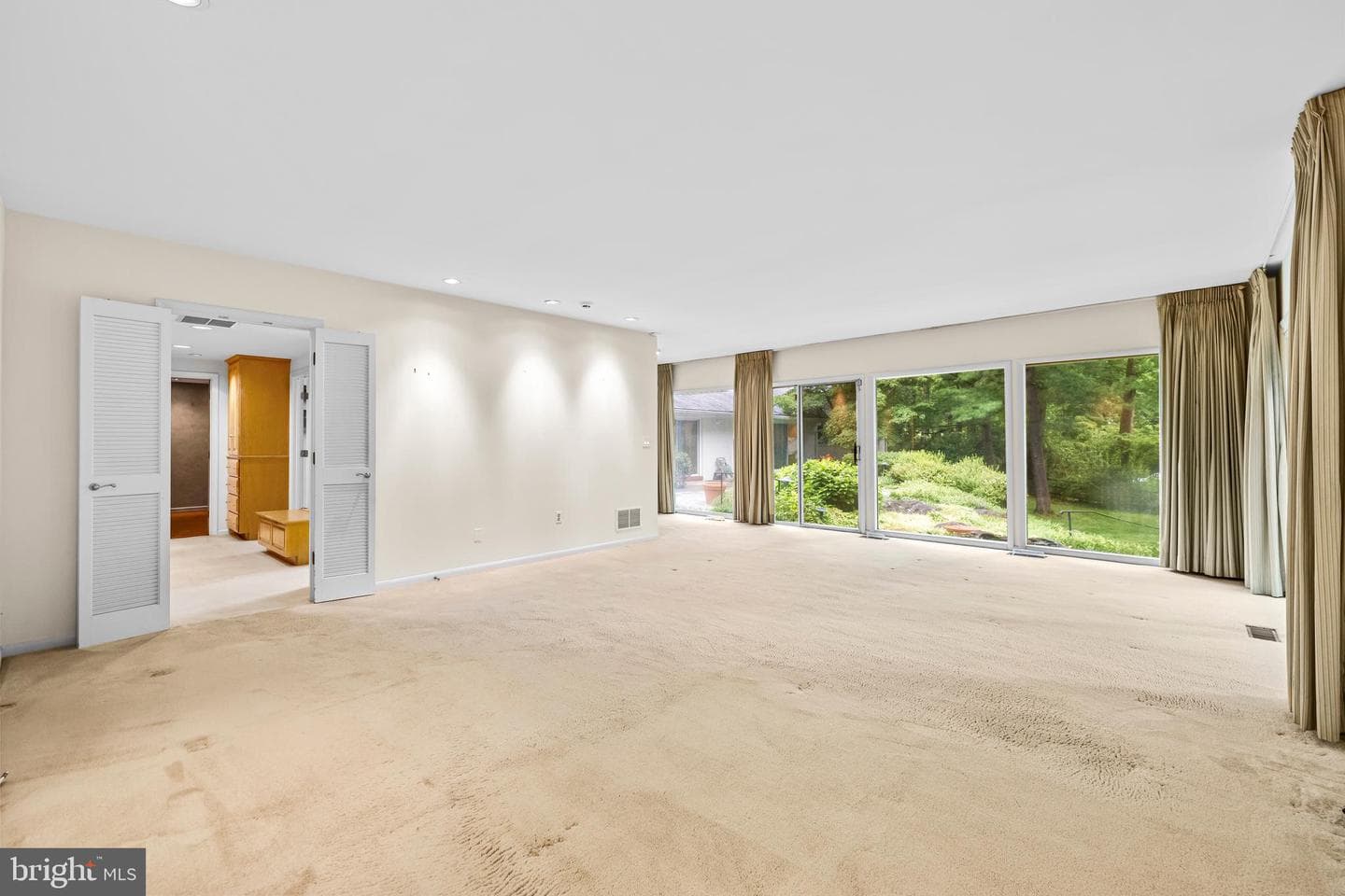 10815 Longacre Lane photo 31