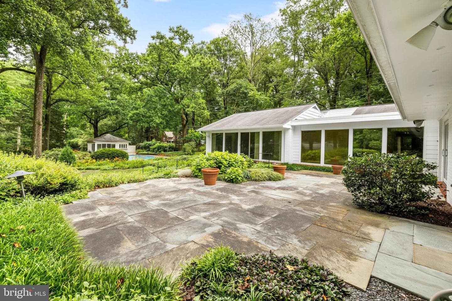 10815 Longacre Lane photo 43