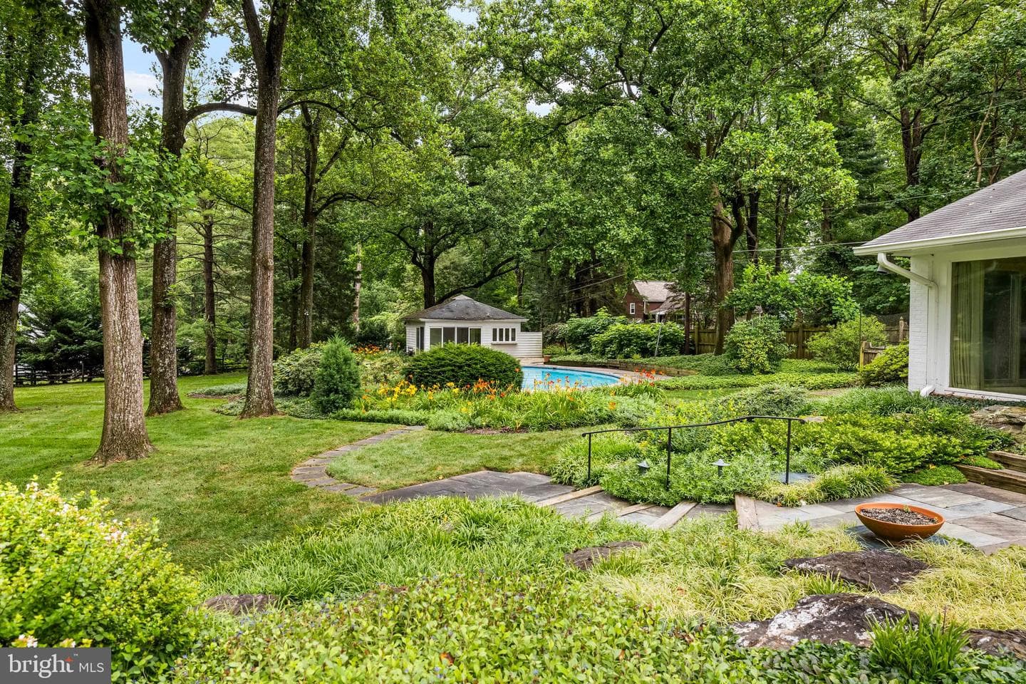 10815 Longacre Lane photo 45