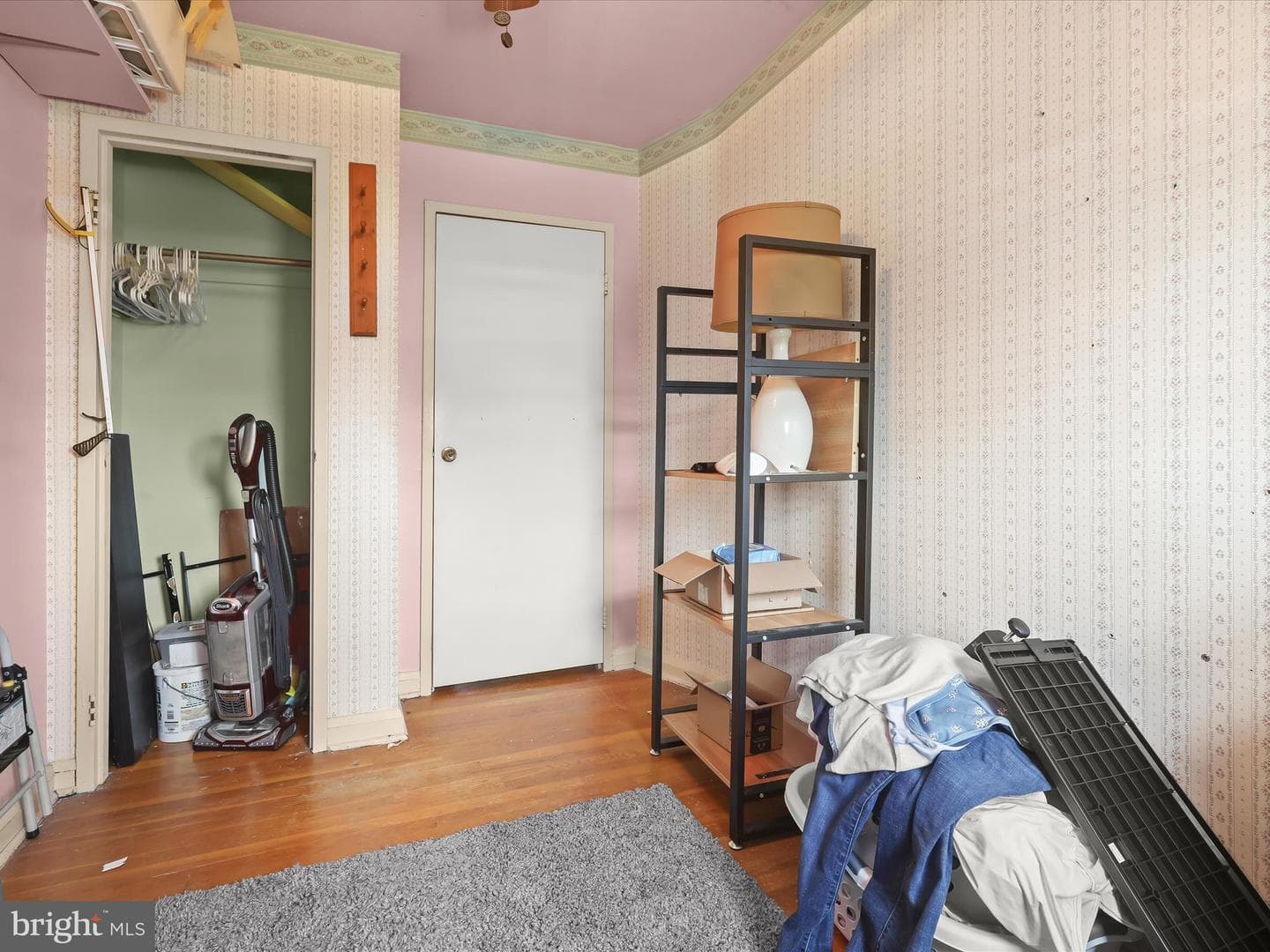 1050 Craftswood Road photo 27