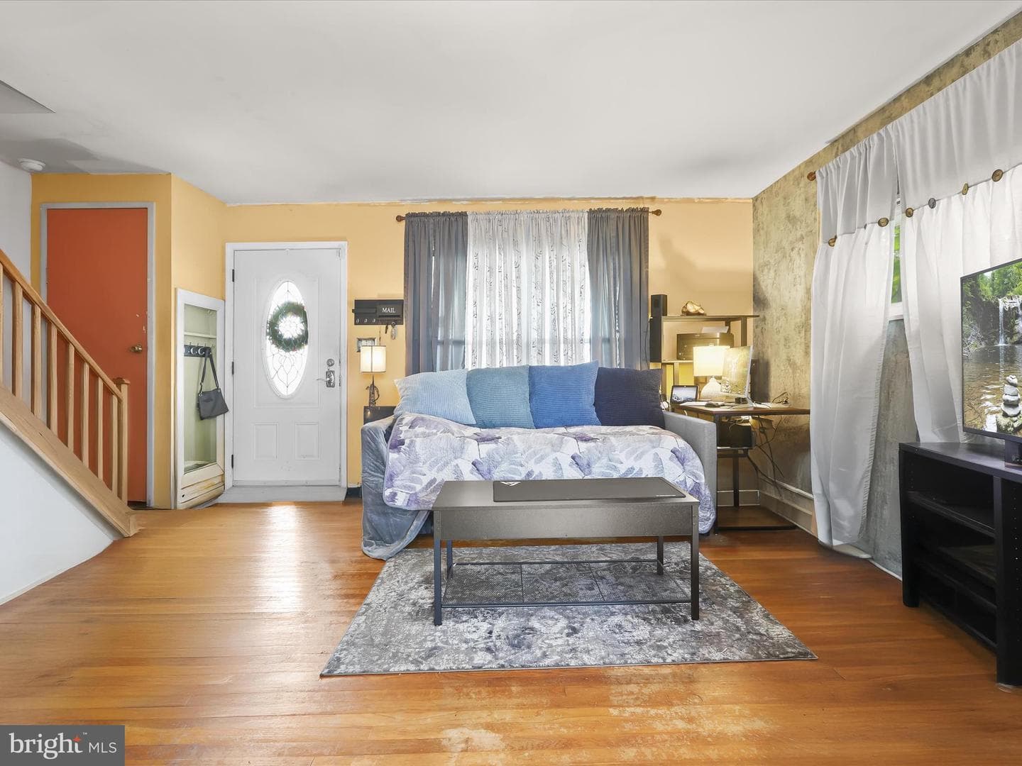 1050 Craftswood Road photo 8