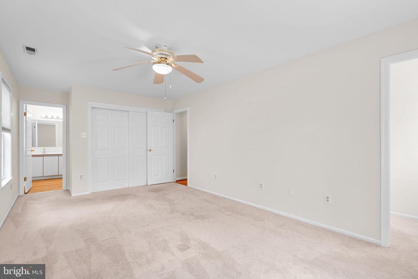 22 Saddlestone Court photo 26