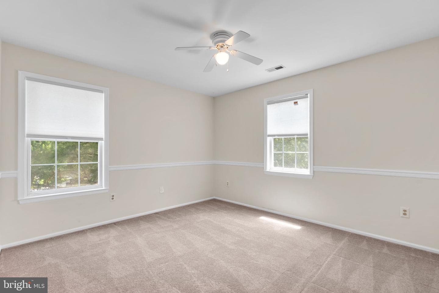 22 Saddlestone Court photo 32
