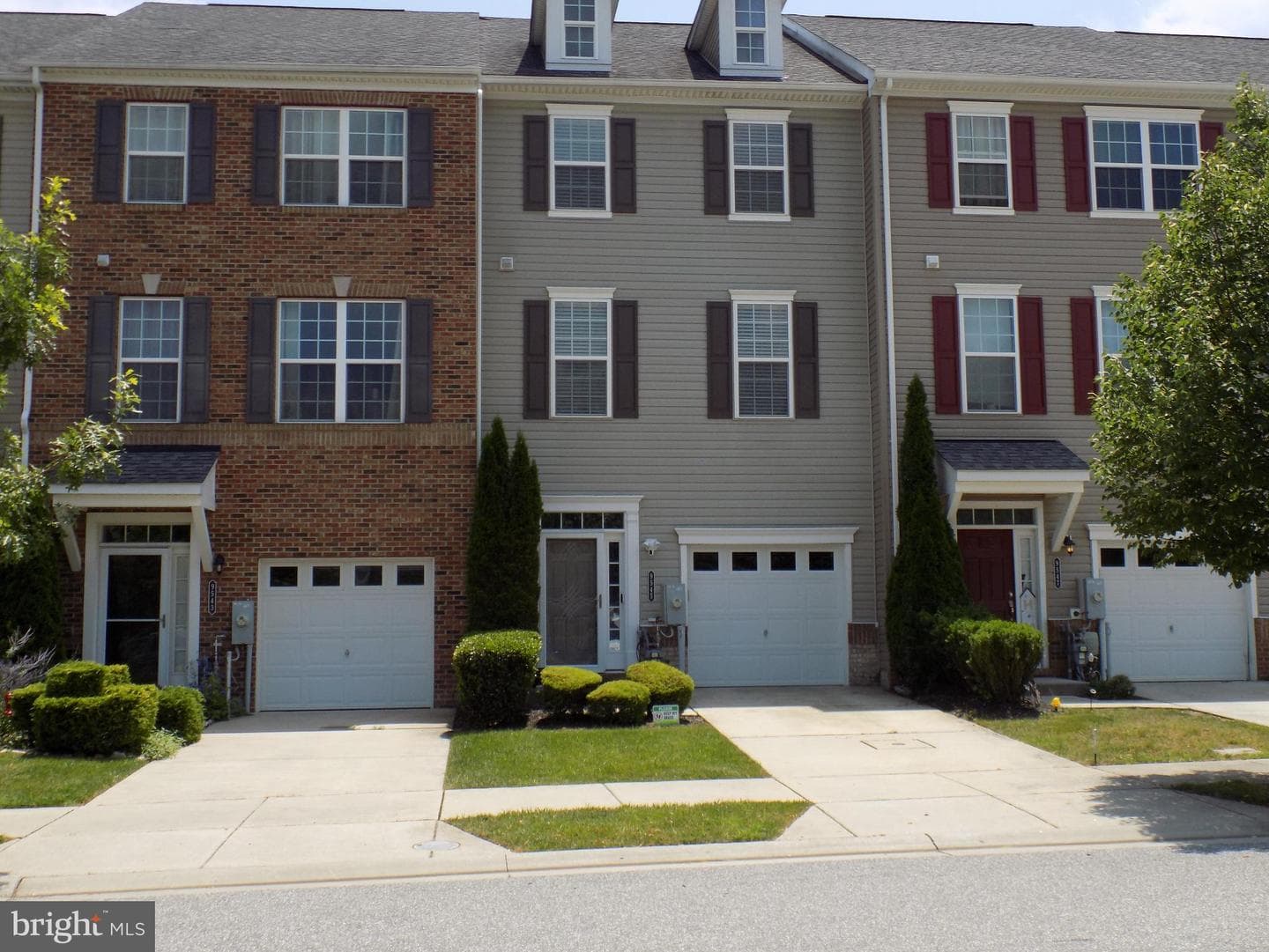 9545 Elizabeth Howe Lane photo 1