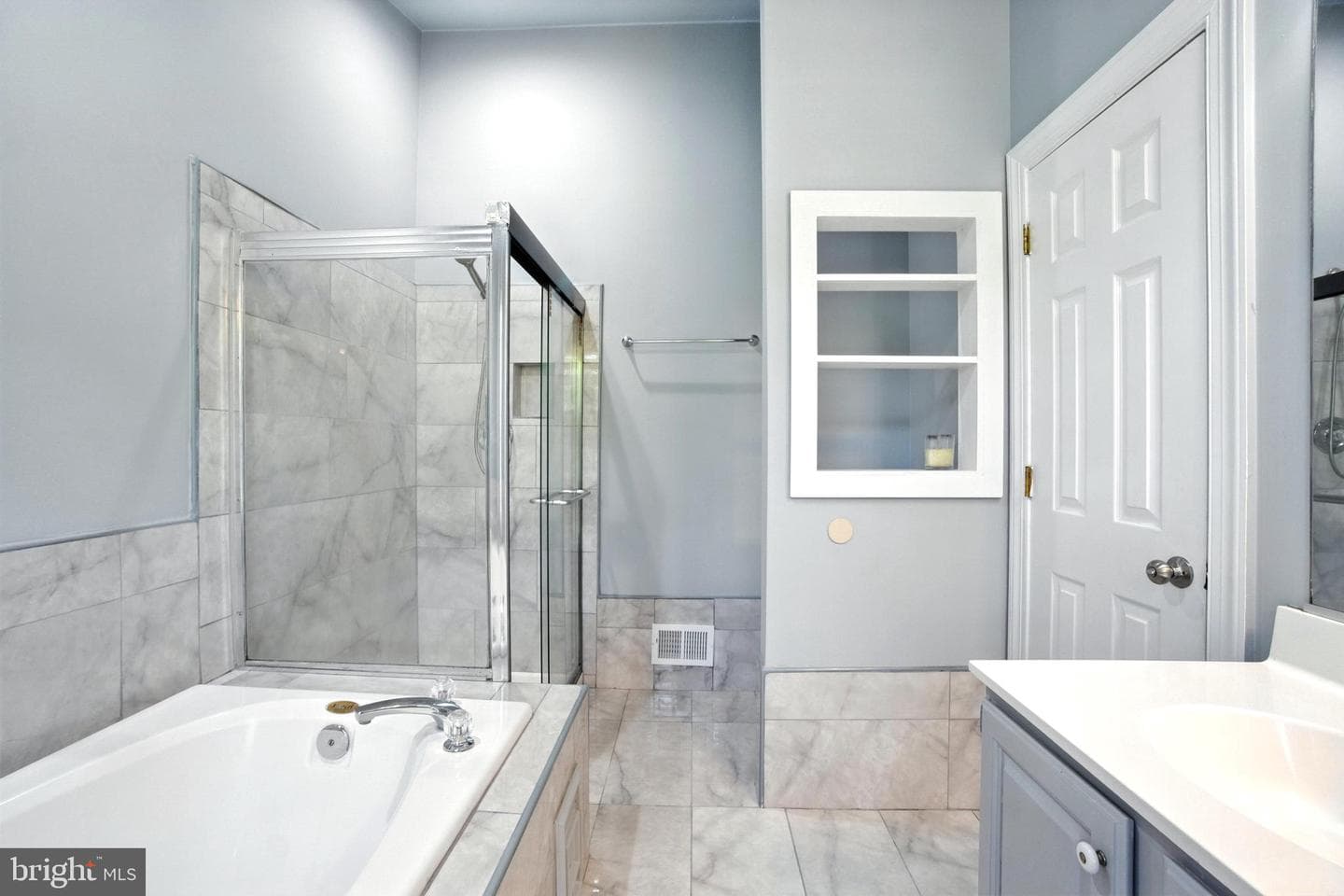 673 Budleigh Circle photo 23