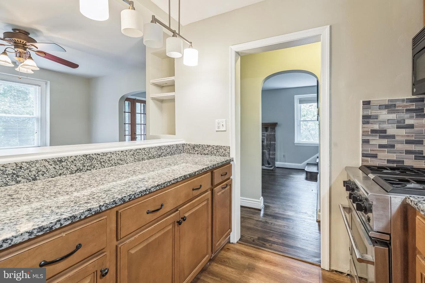 2504 Parkview Road photo 36