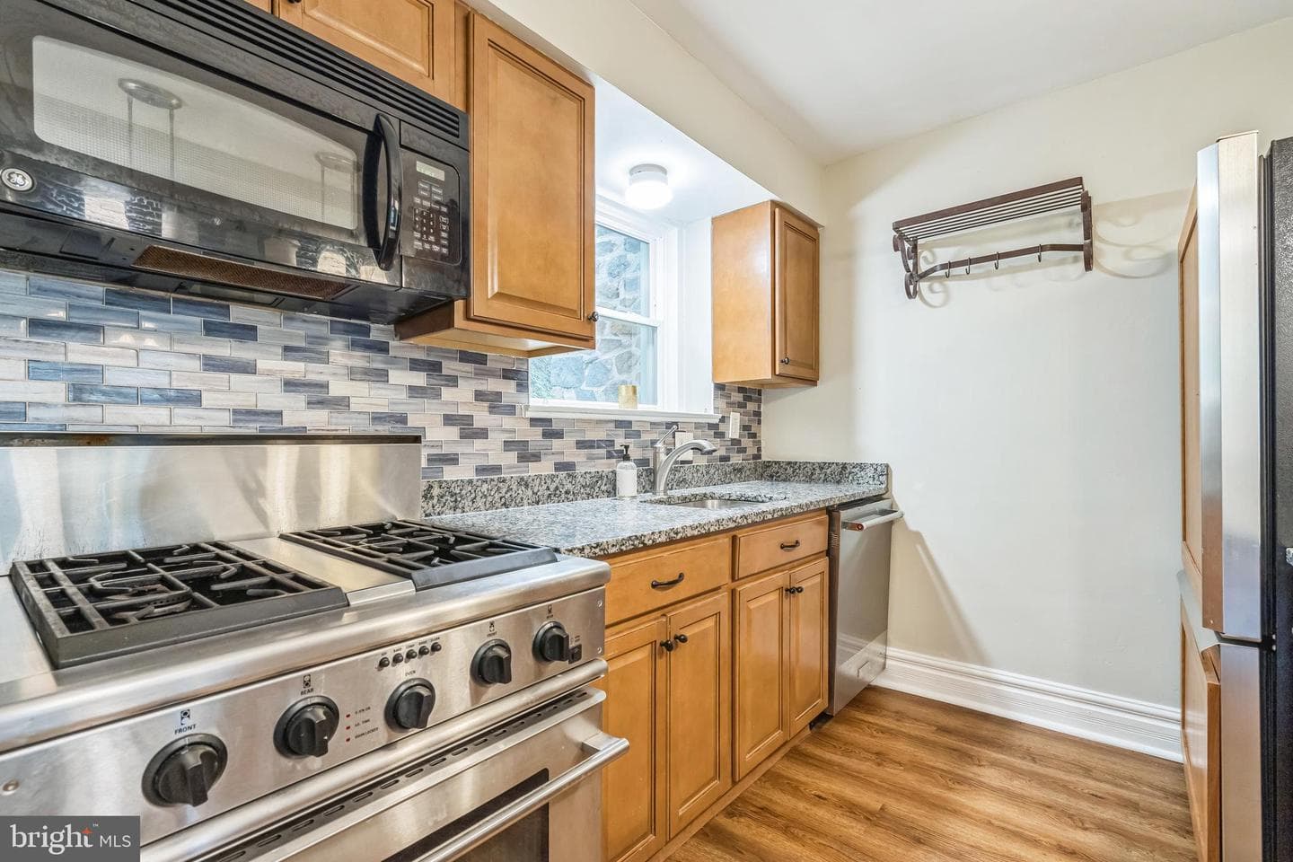 2504 Parkview Road photo 37