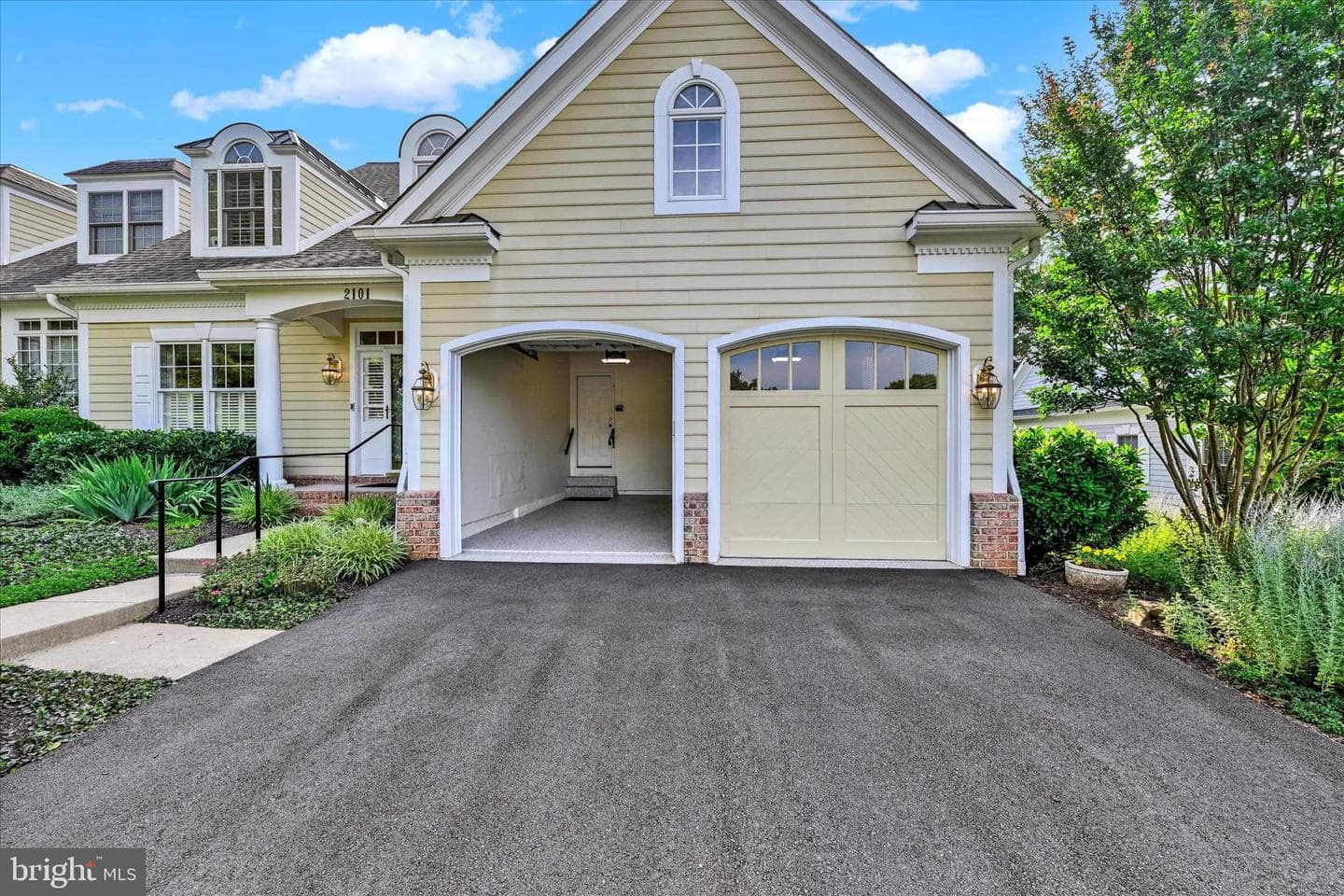 2101 Cranbourne Road photo 43
