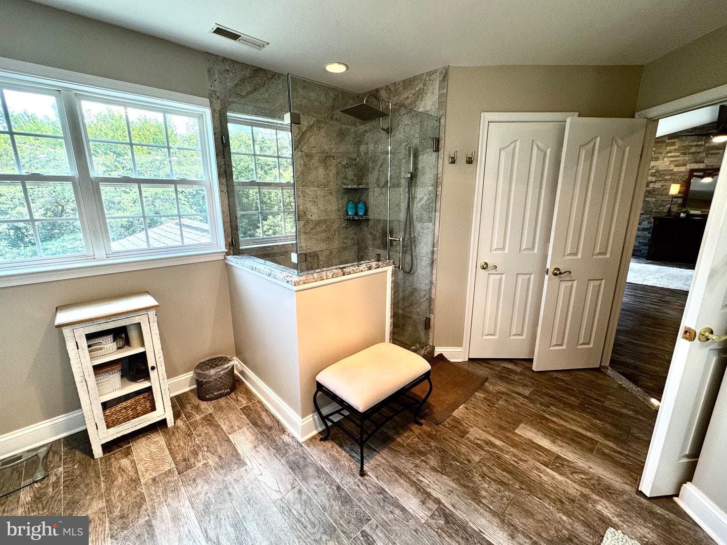 713 Jaclyn Circle photo 32