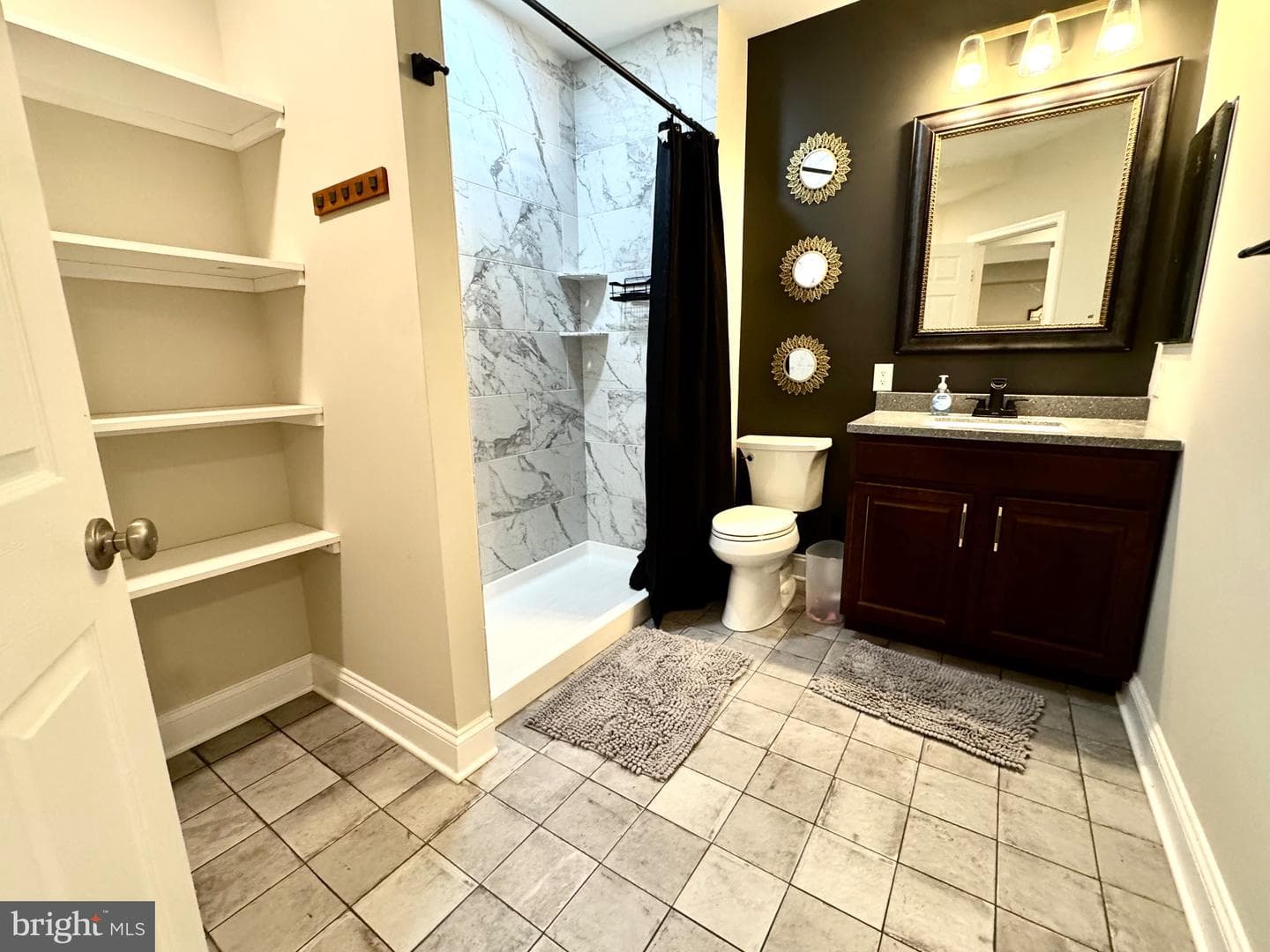 713 Jaclyn Circle photo 40