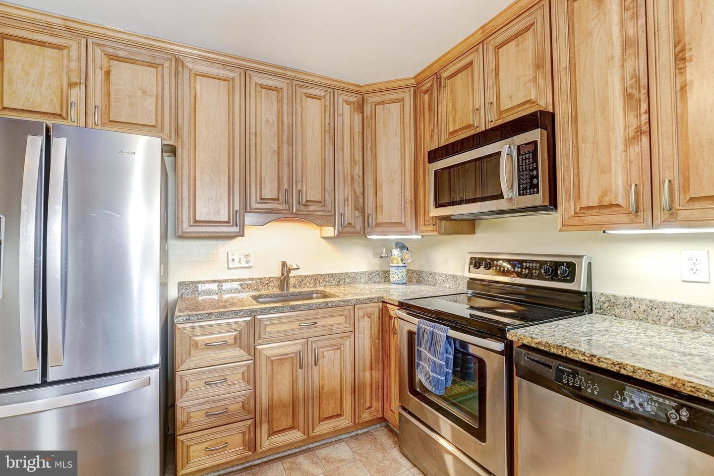 1 Smeton Place #1200 photo 17