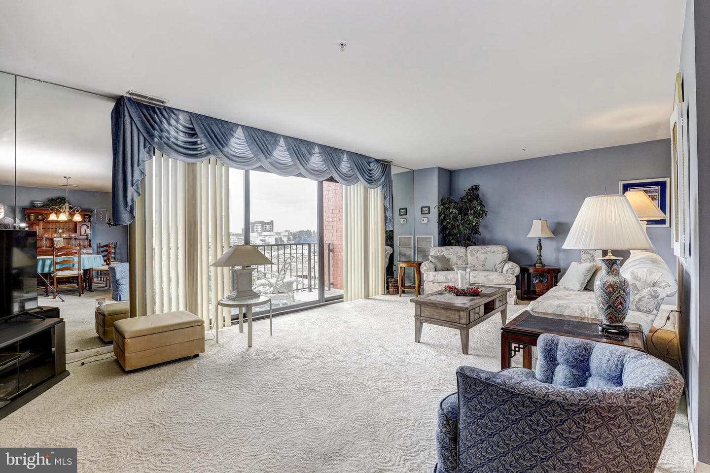 1 Smeton Place #1200 photo 9